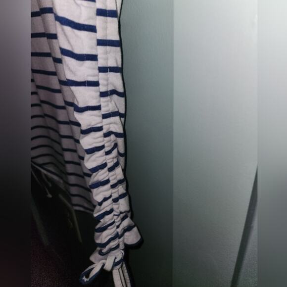 Fyve Short Sleeve Blue and White Shirt Size Small - Picture 4 of 9
